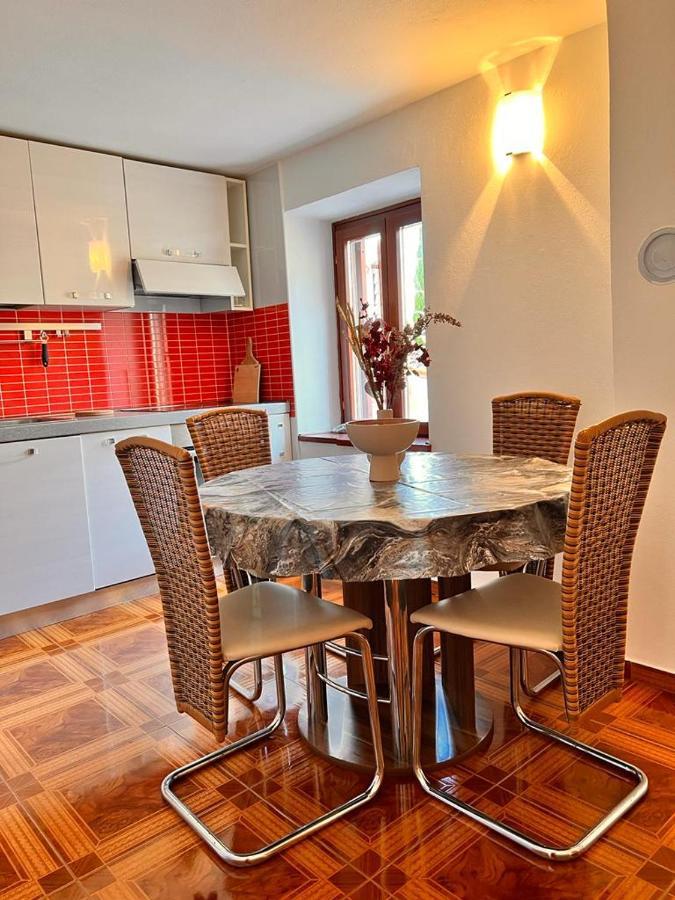 Zukanovic Apartment