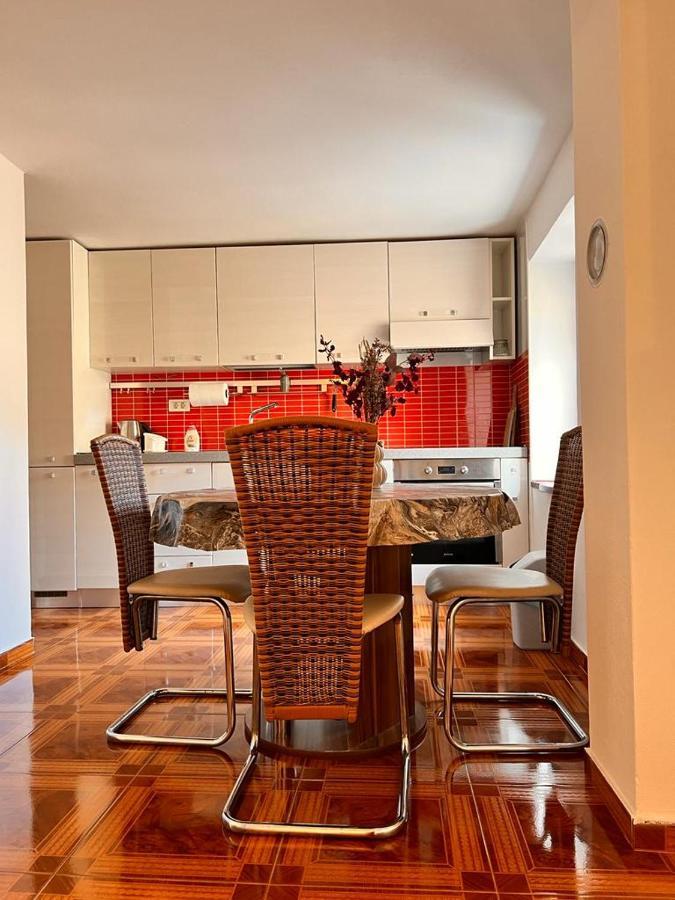 Zukanovic Apartment *